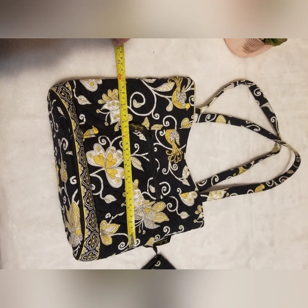 Elegant Black and Yellow Embroidered Women's Bag Set